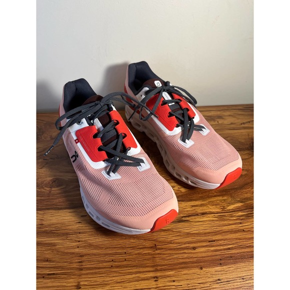 On Cloud Shoes - Women’s On Cloudstratus Peach Running Sneaker Size 10
